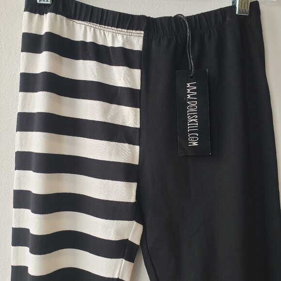 Frankie Monster High Dolls Kill Current Mood Black + White Stripe Legging Tights - Picture 3 of 6